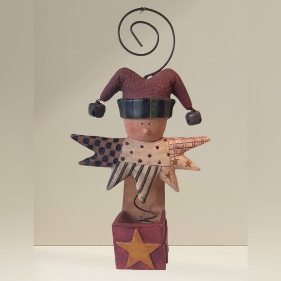 Jester Jack In The Box Ornament - Picture 4 of 11